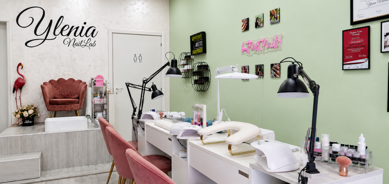 ylenia nails lab